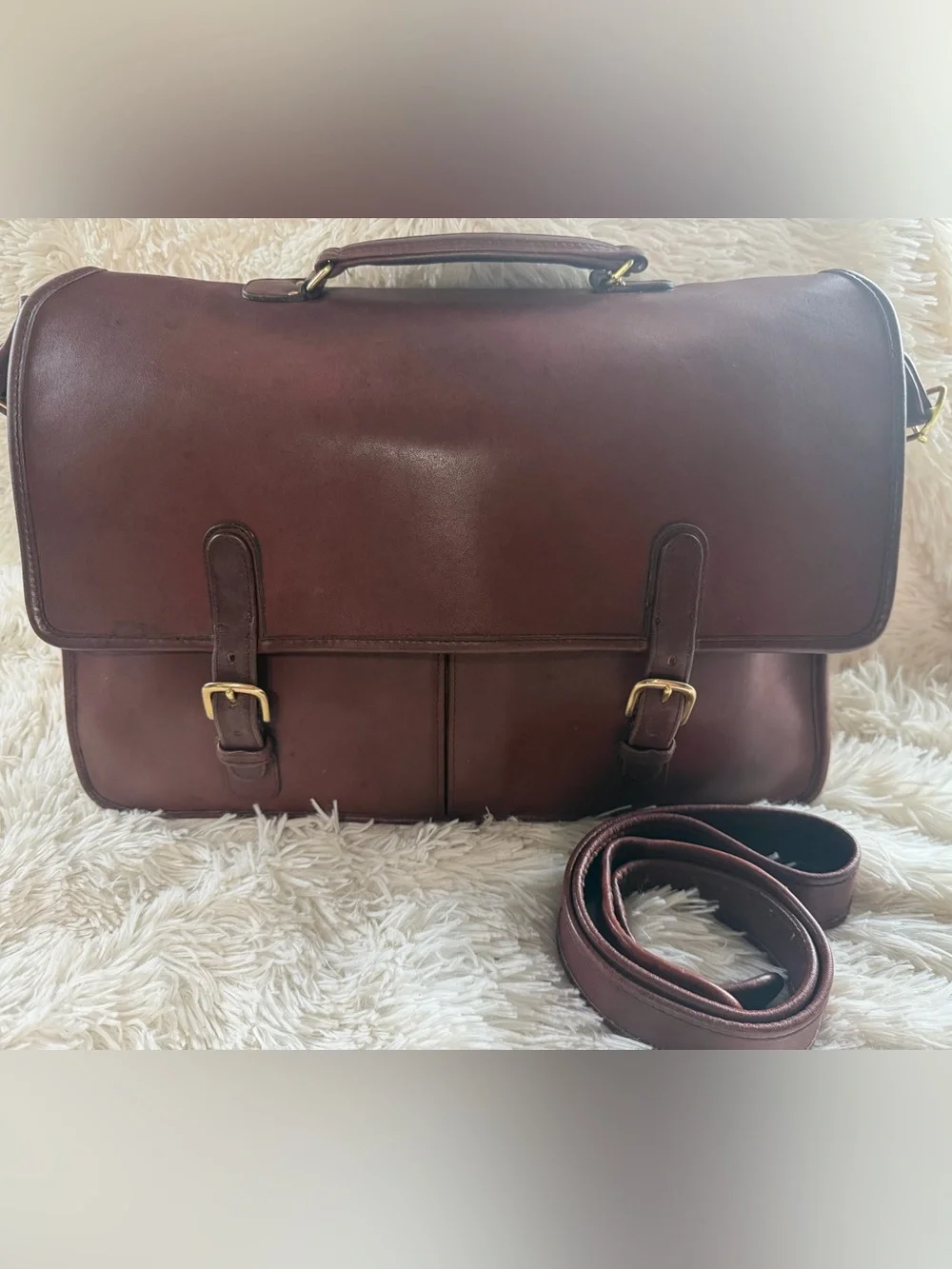 Coach beautiful mahogany